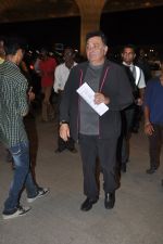 Rishi Kapoor at IIFA Day 4 departures in Mumbai Airport on 24th April 2014